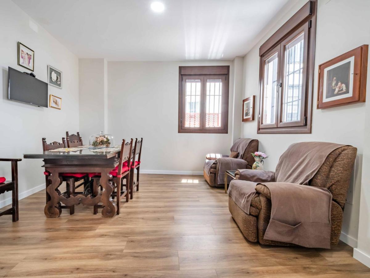 2 Bedrooms 2 Bathrooms - Triana- Σεβίλλη Εξωτερικό φωτογραφία